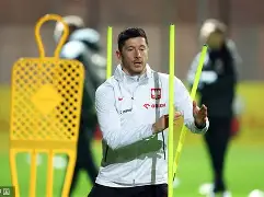 莱万多夫斯基赛事官方发布高光表现新规，SKT争议不断！